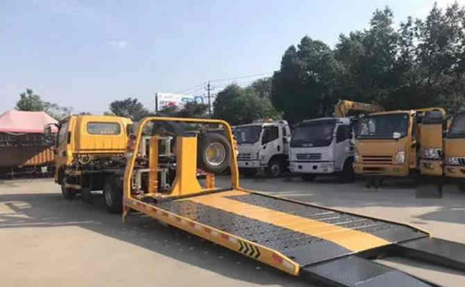 灌云汽车中途维修案例
